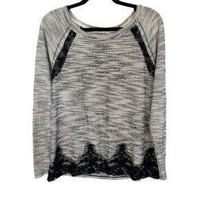 Jolt black and white long sleeve top with lace trim women’s medium